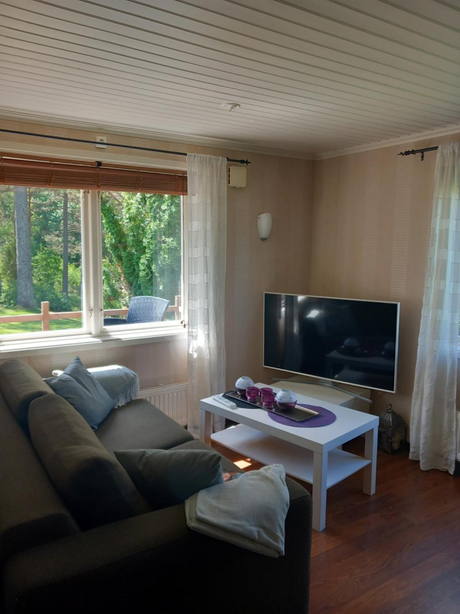 Guest House In Holmedal อัวแยง ภายนอก รูปภาพ