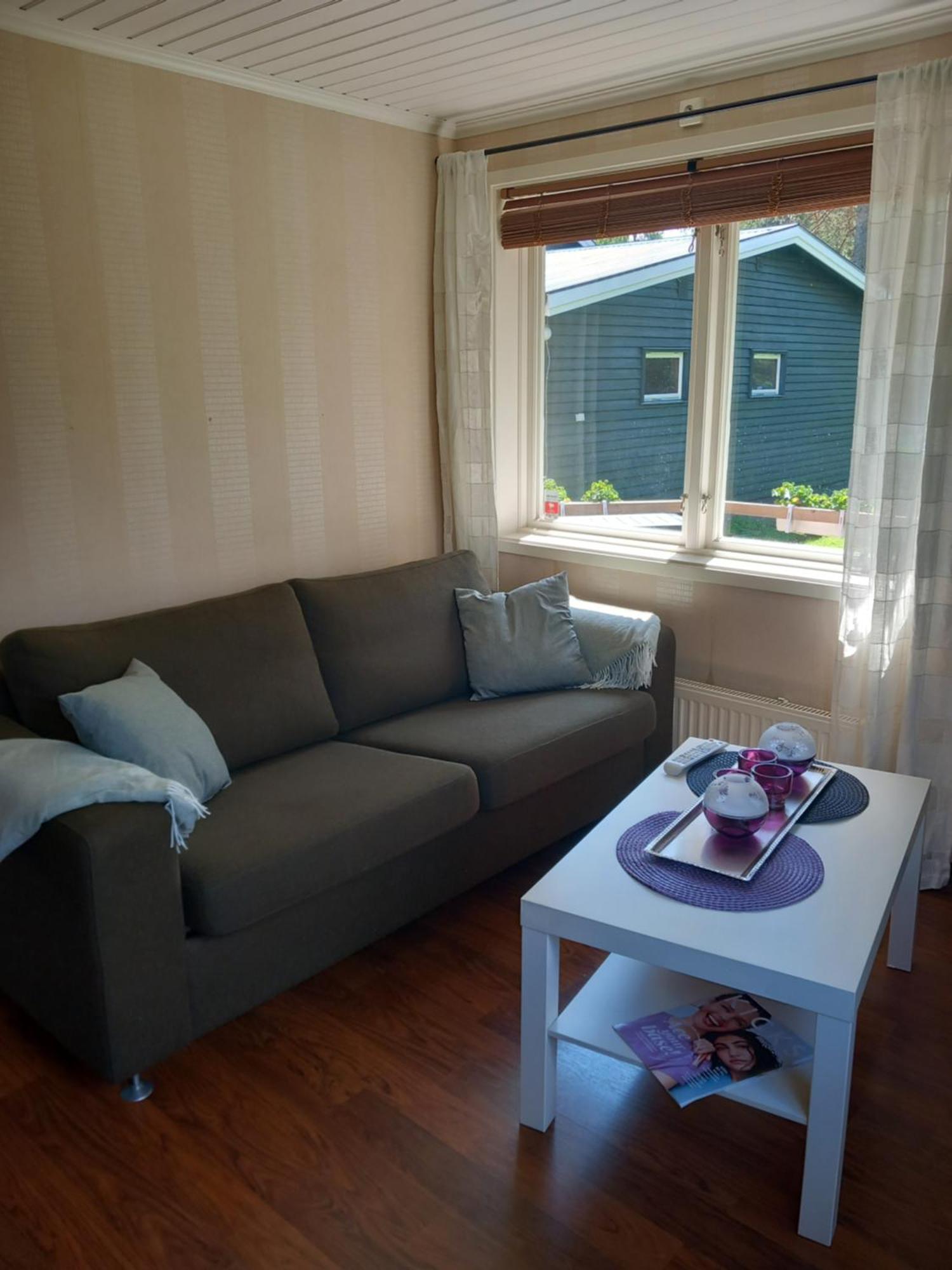 Guest House In Holmedal อัวแยง ภายนอก รูปภาพ